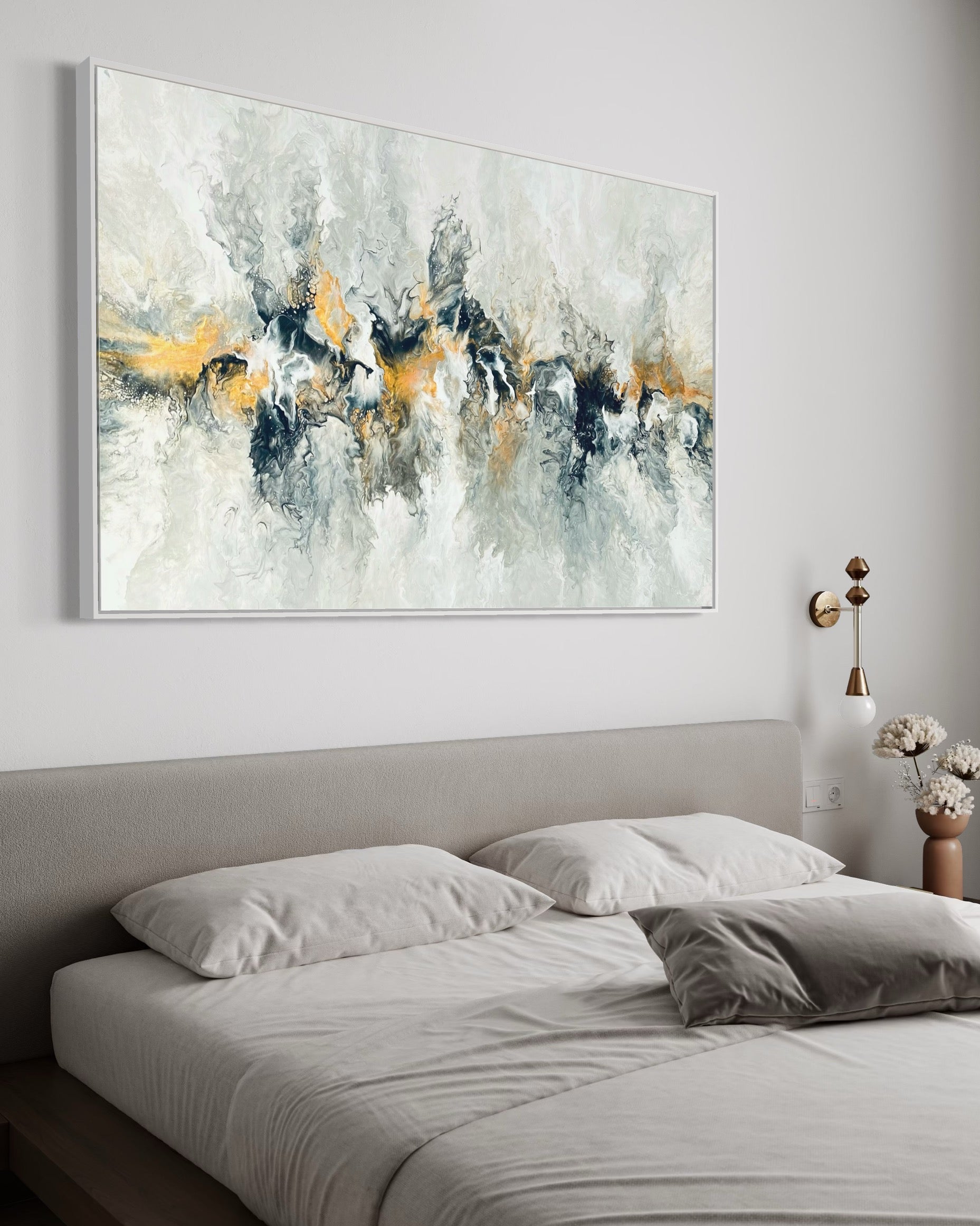 "Elegant Crown" Original