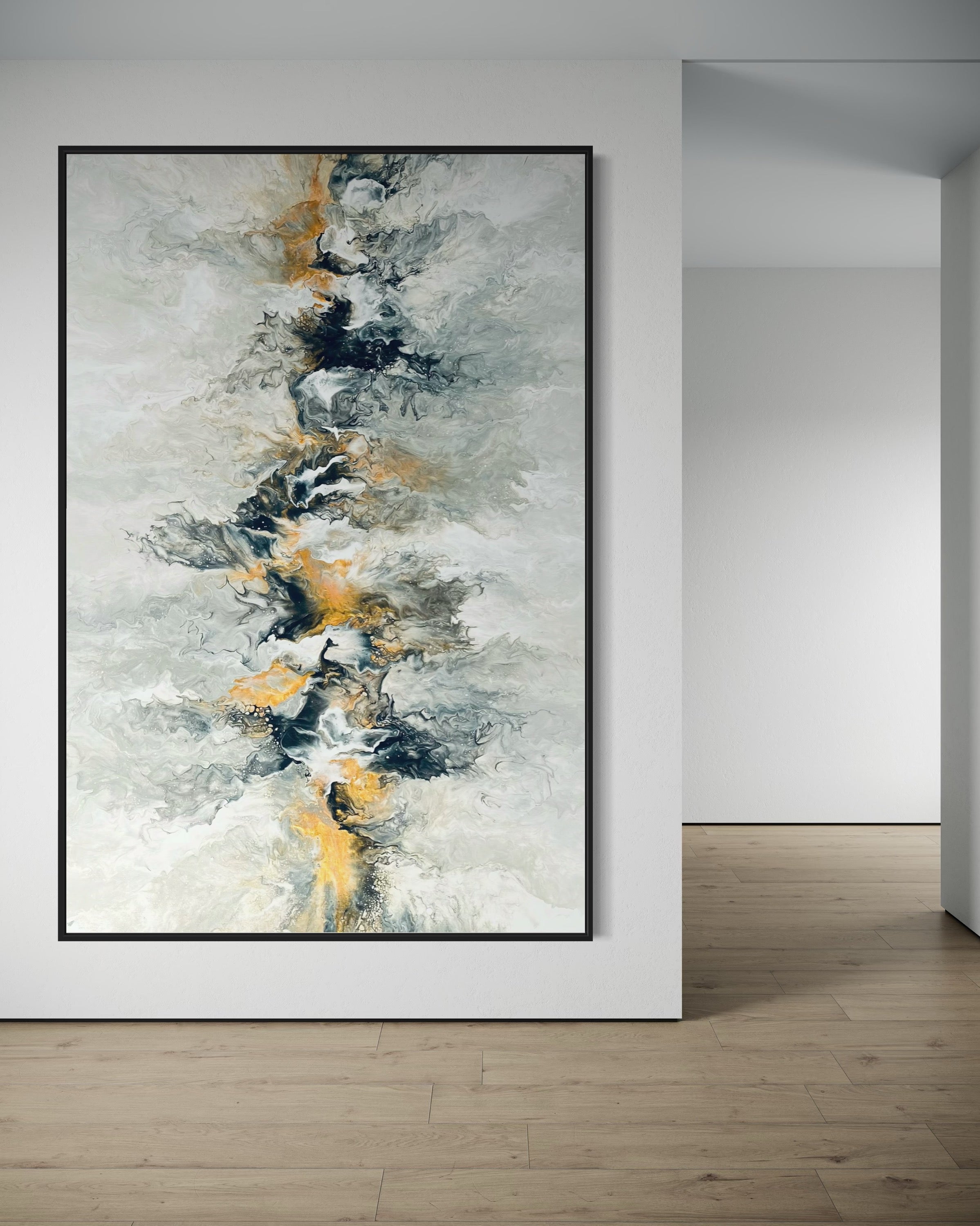 "Elegant Crown" Original